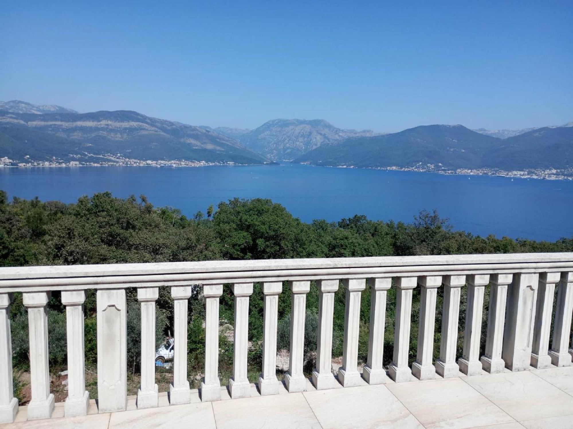 Apartments Vidikovac Тиват Екстер'єр фото