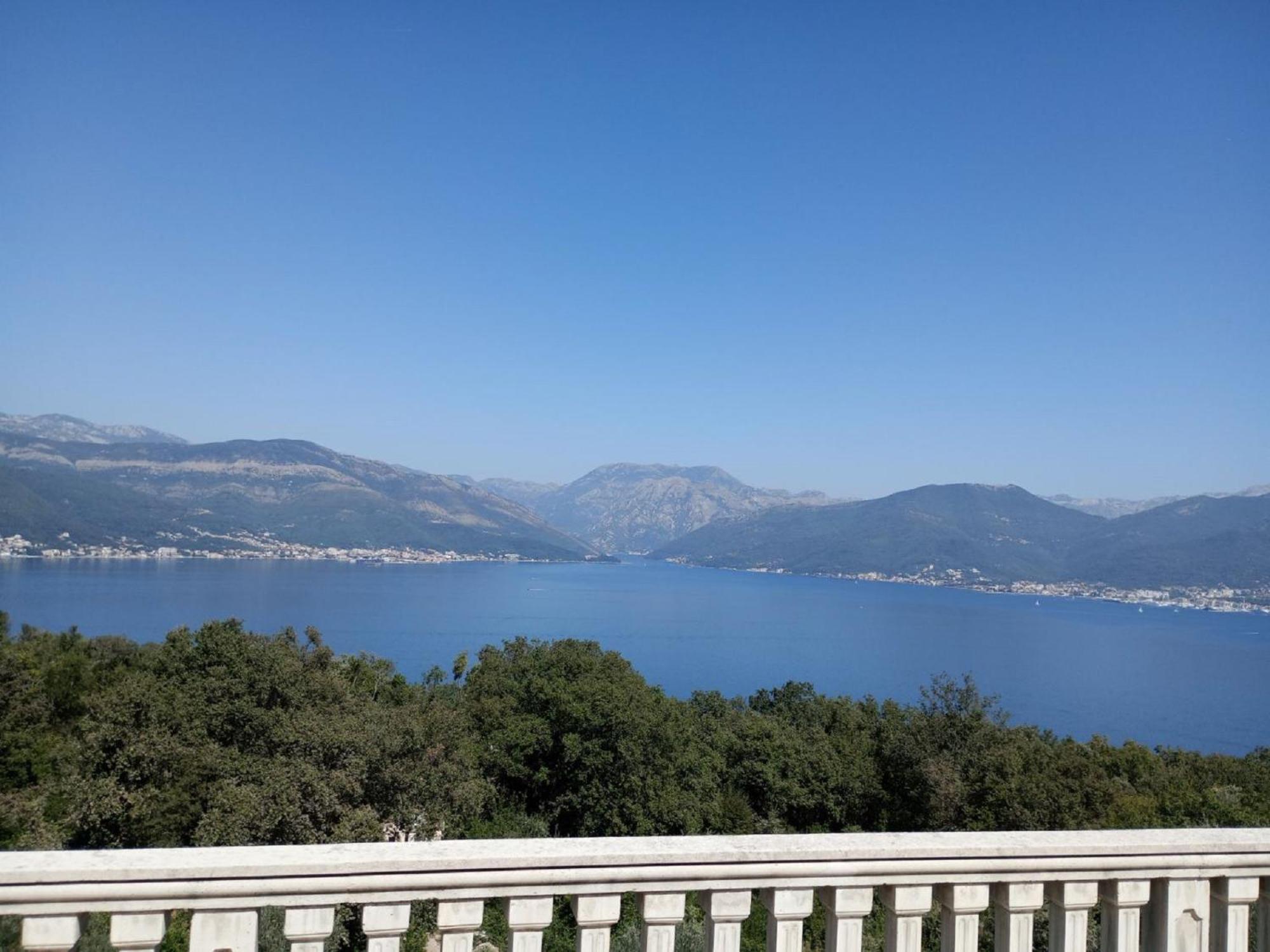 Apartments Vidikovac Тиват Екстер'єр фото